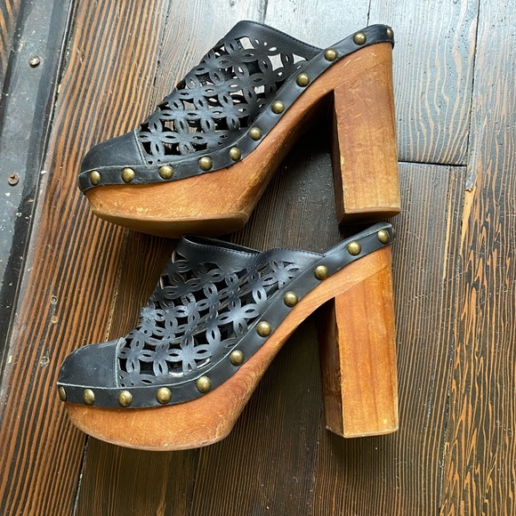 Jeffrey Campbell | Shoes | Platform Clog Jeffery Cambell X Woodies | Poshmark